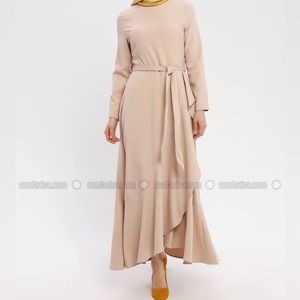 Pink maxi long sleeve ruffle dress